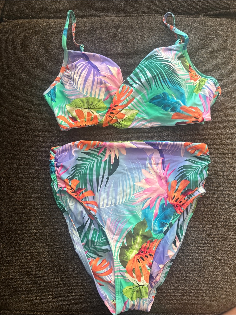 Carmen Marc Valvo 2 piece bikini top size medium high waisted bottom size small